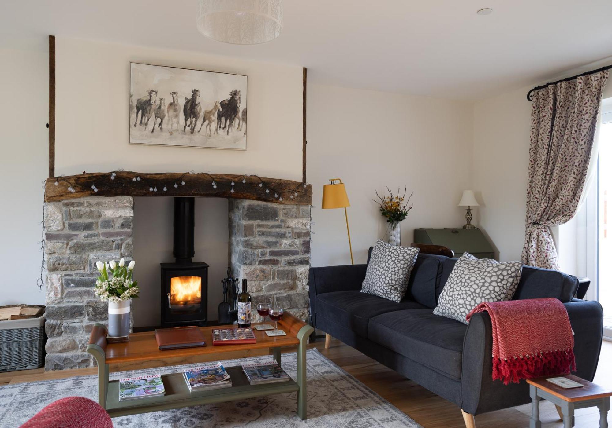 Brecon Beacons With Stunning Country Views *